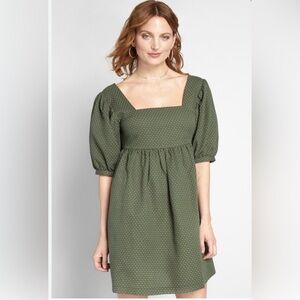 ModCloth Sunset Soiree Green Babydoll Dress Puff Sleeves - Size 8 - NWT